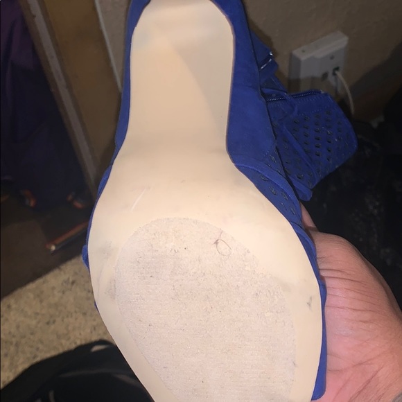 Booties - Picture 4 of 4